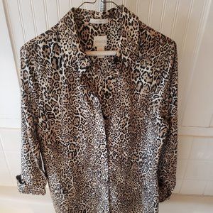 Chico's size 0 No-Iron Animal Print Button Down Blouse